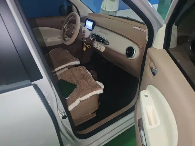 Wuling Hongguang Mini EV — Фото автомобиля 19