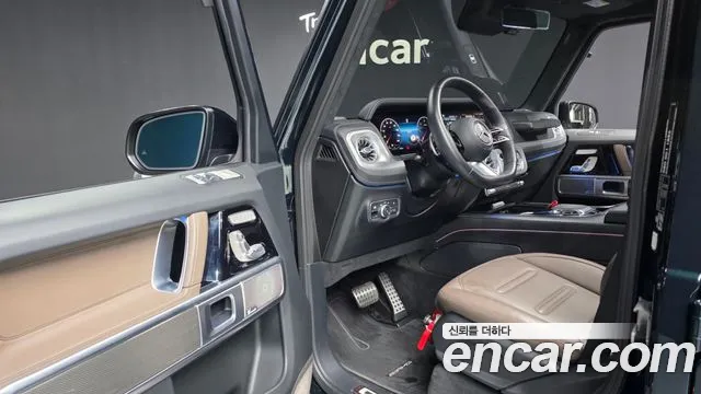 Mercedes-Benz G-Class — Фото автомобиля 4