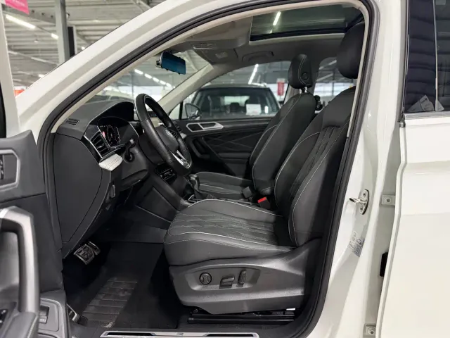 Volkswagen Tiguan L — Фото автомобиля 7