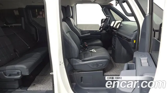 Kia PV5 — Фото автомобиля 16