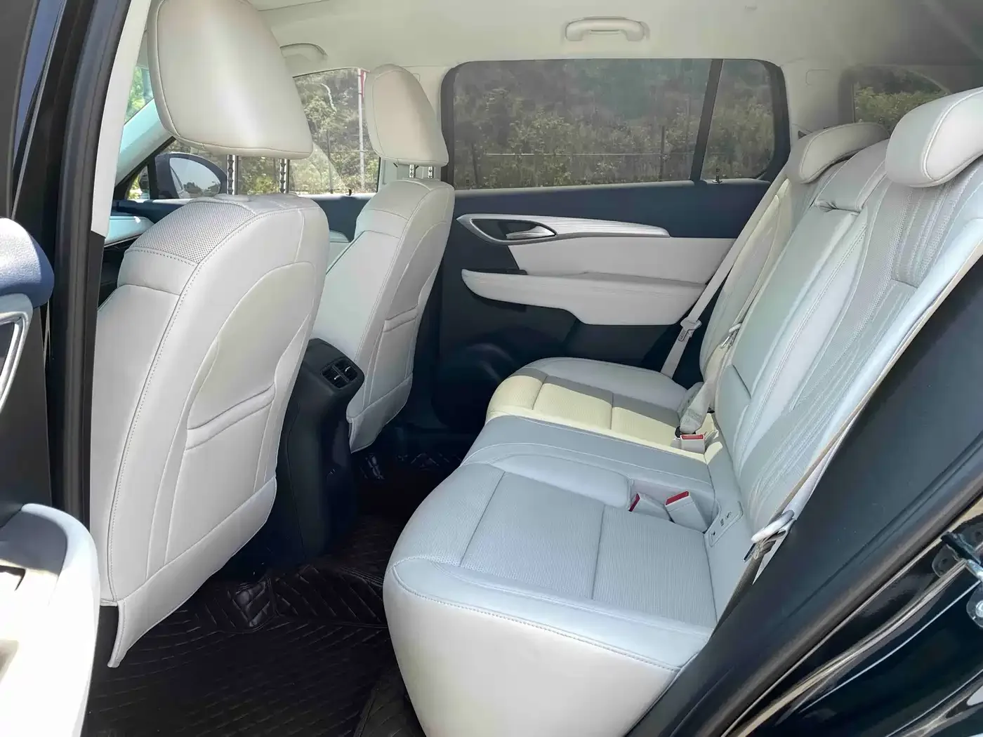 Buick Envision Plus 2025 Enclave Plus AWD Avenir — Фото автомобиля 7