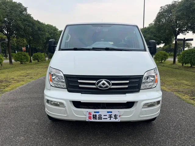 Maxus Xintu V80 — Фото автомобиля 2