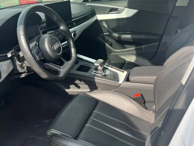 Audi A4L — Фото автомобиля 7