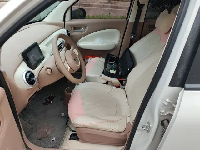 Wuling Hongguang Mini EV — Фото автомобиля 11