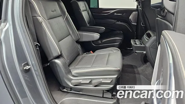 Cadillac Escalade Escalade 5 поколение — Фото автомобиля 23