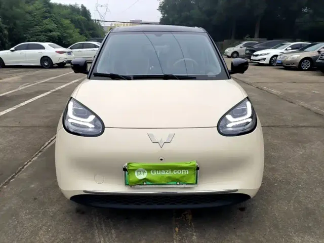 Wuling Bingo — Фото автомобиля 2
