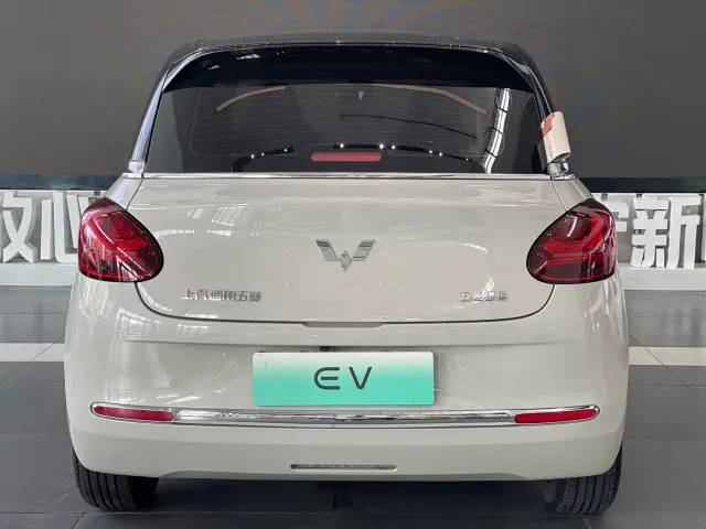 Wuling Bingo — Фото автомобиля 6