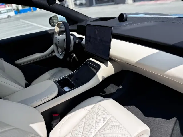 Nio ET5 — Фото автомобиля 10