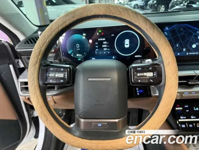 Hyundai Grandeur GN7 — Фото автомобиля 8