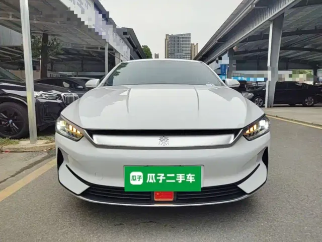 BYD Qin PLUS — Фото автомобиля 2