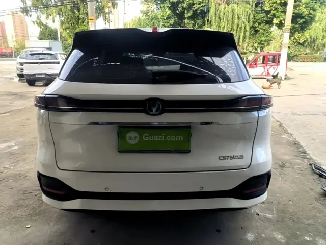 Changan CS75 Plus — Фото автомобиля 5