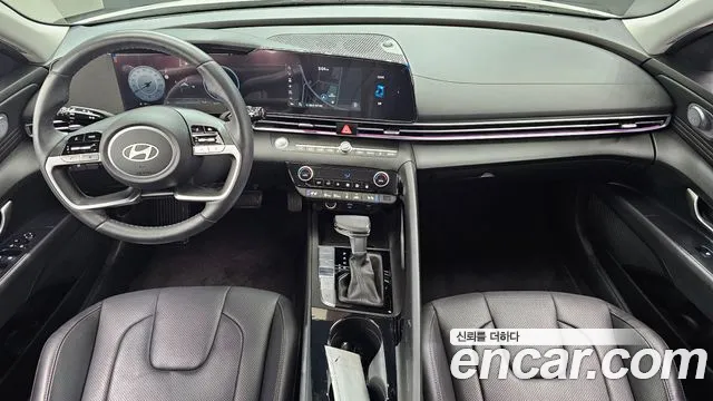 Hyundai Avante CN7 — Фото автомобиля 7