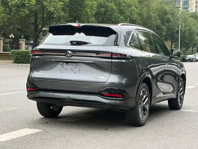 Changan CS75 Plus — Фото автомобиля 5
