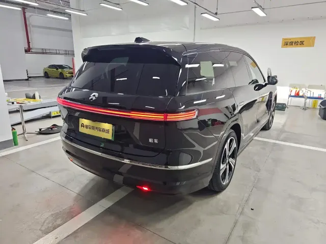 Nio ES8 — Фото автомобиля 4