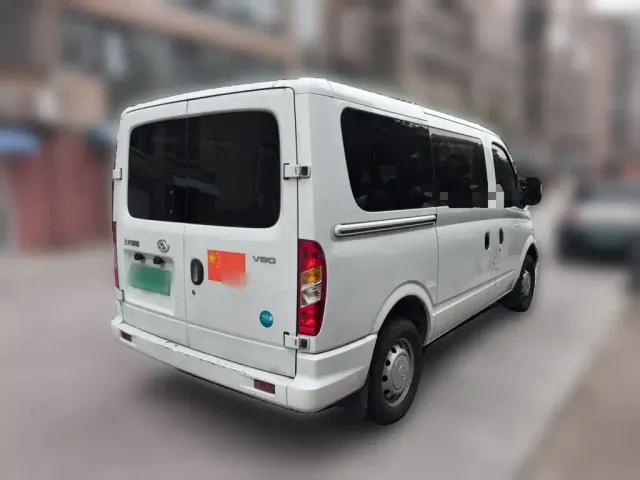 Maxus Xintu V80 — Фото автомобиля 6