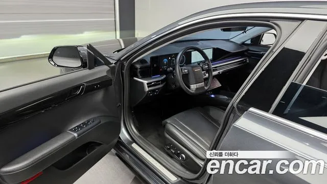 Hyundai Grandeur Grandeur (GN7) 2.5 Бензин 2WD — Фото автомобиля 10