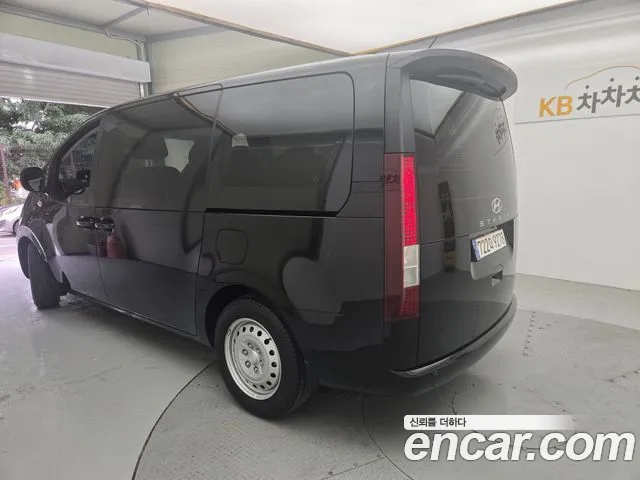 Hyundai Staria — Фото автомобиля 4