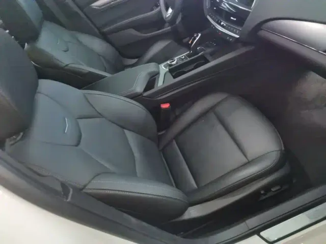 Cadillac CT5 — Фото автомобиля 24