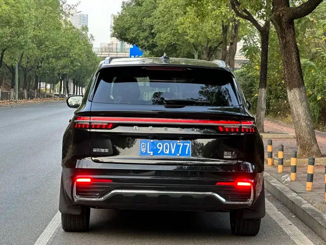 Geely Xingyue L — Фото автомобиля 5