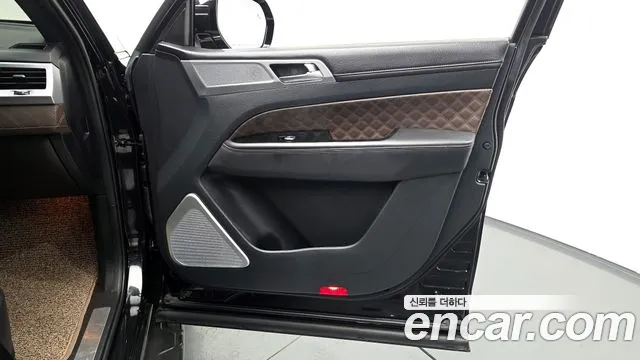 KG_Mobility_Ssangyong Rexton All Rexton Дизель 2.2 4WD — Фото автомобиля 22
