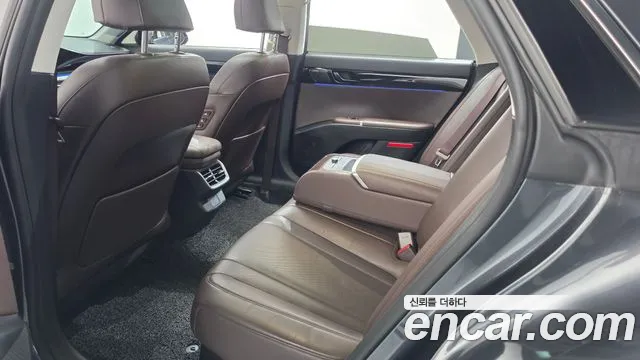 Hyundai Grandeur GN7 — Фото автомобиля 17
