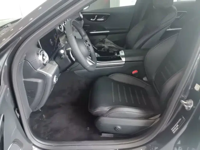 Mercedes-Benz C-Class — Фото автомобиля 19