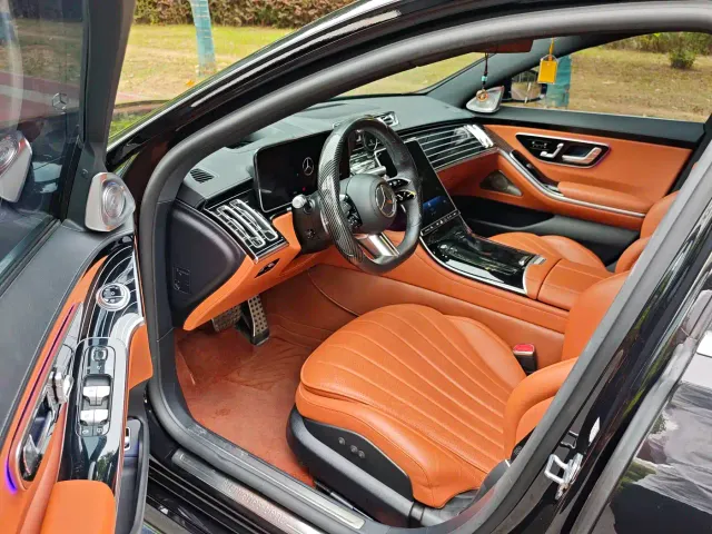 Mercedes-Benz S-Class — Фото автомобиля 4