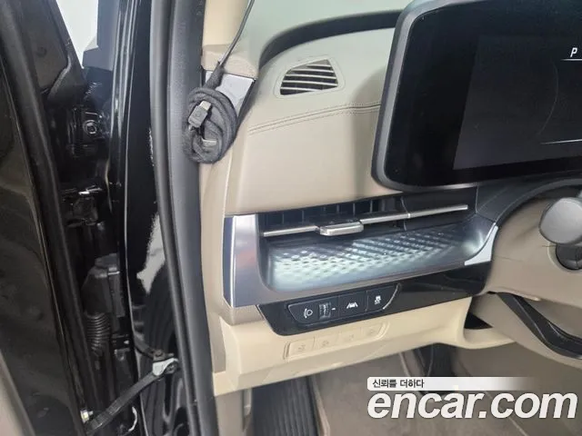 Kia Carnival 4th Gen — Фото автомобиля 11
