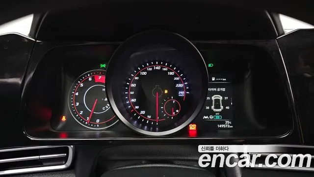 Hyundai AVANTE Avante (CN7) — Фото автомобиля 8