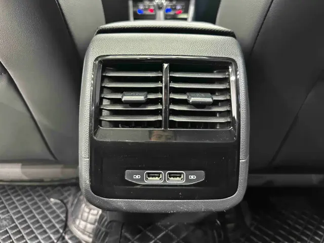 Volkswagen Sagitar — Фото автомобиля 15