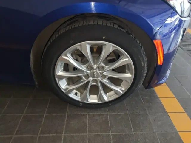 Cadillac CT5 — Фото автомобиля 11
