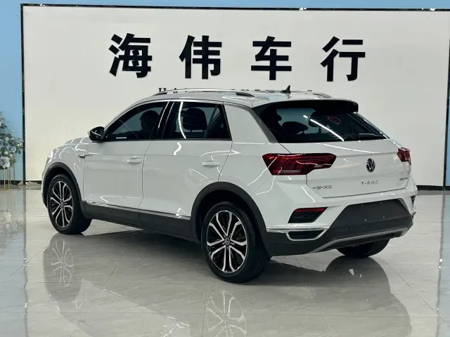 Volkswagen T-Roc — Фото автомобиля 15