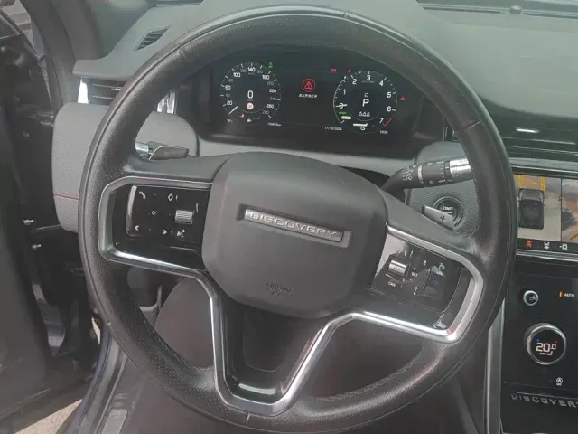 Land Rover Discovery Sport — Фото автомобиля 15
