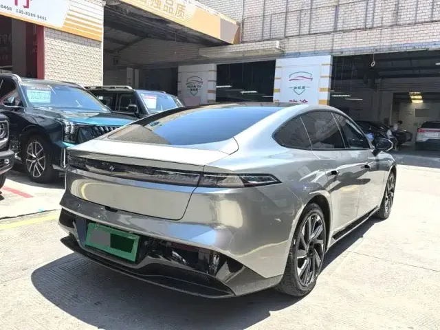 Dongfeng eπ 007 — Фото автомобиля 7