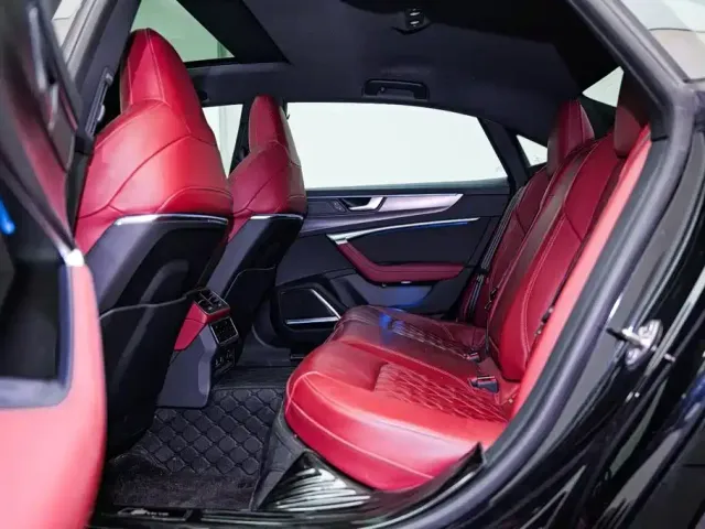 Audi A7L — Фото автомобиля 15