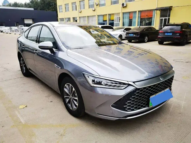 BYD Qin PLUS — Фото автомобиля 6