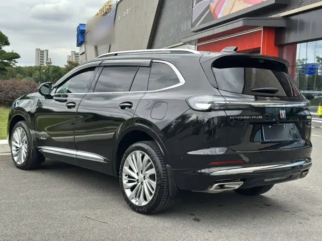 Buick Envision Plus — Фото автомобиля 4