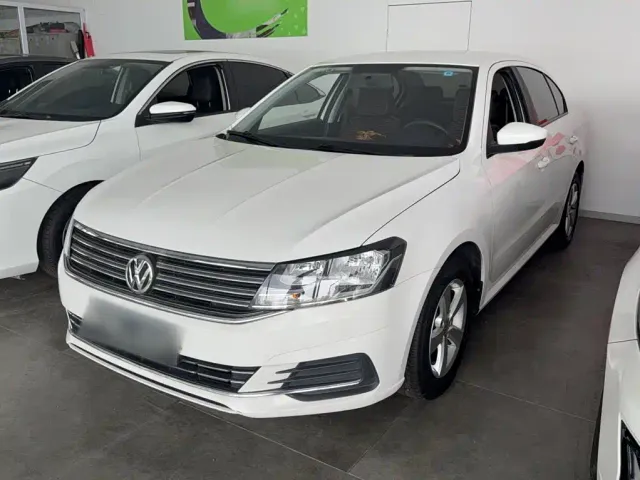 Фотография автомобиля — Volkswagen Lavida