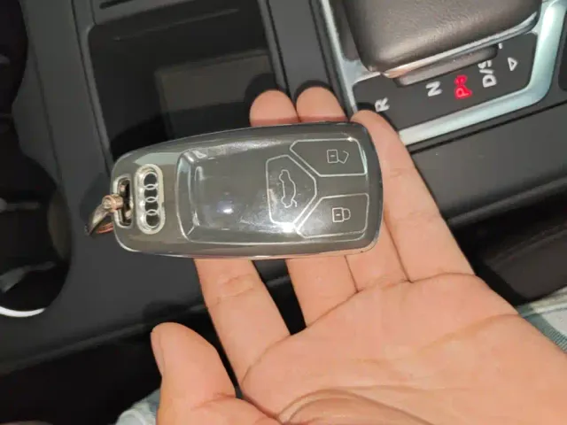 Audi A4L — Фото автомобиля 8