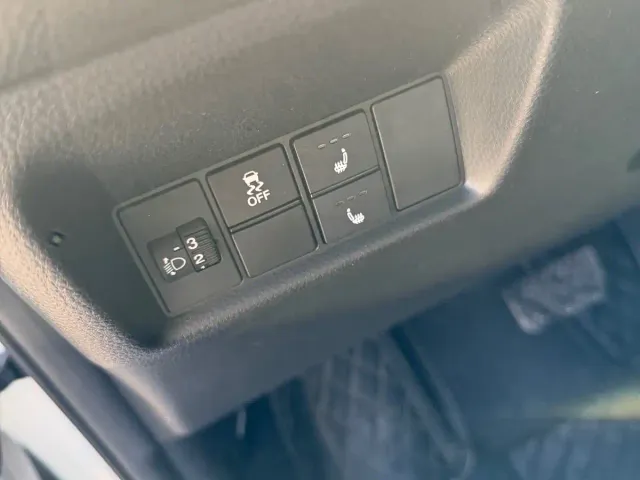 Honda Fit — Фото автомобиля 7