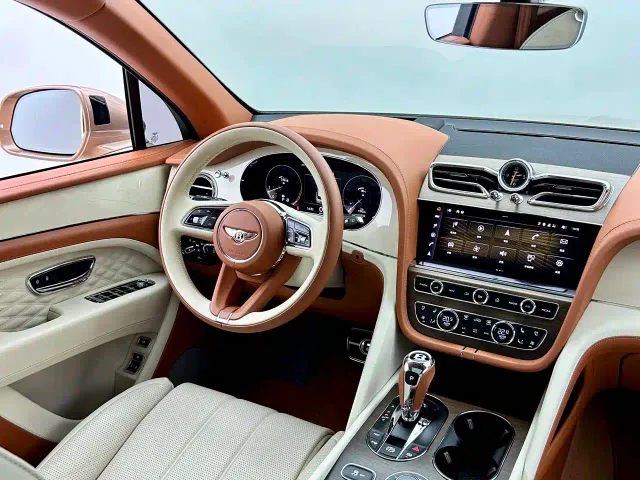 Bentley Bentayga — Фото автомобиля 5
