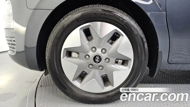 Hyundai Staria Staria L3.5 Tourer 9 мест — Фото автомобиля 5