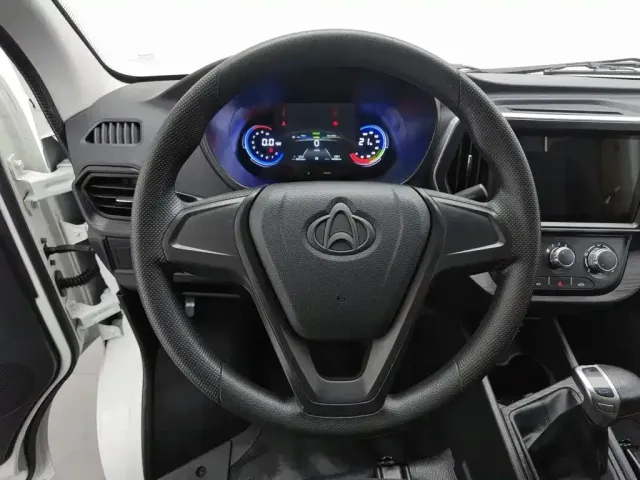 Changan Kaicheng Changan Ruixing EM80 2024 Hatchback Standard 2 Seats 41.86kWh — Фото автомобиля 11
