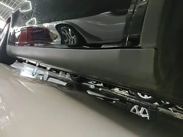 Tesla Model Y — Фото автомобиля 18