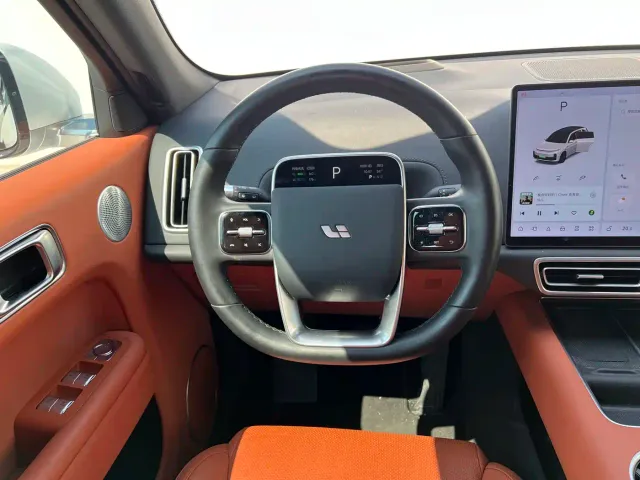 Li Auto L7 — Фото автомобиля 16