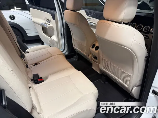 Mercedes-Benz GLB-Class GLB-класс X247 — Фото автомобиля 15