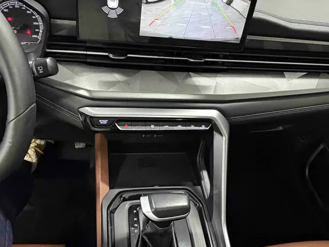 Geely Vision X6 — Фото автомобиля 9
