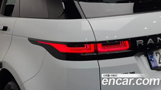 Land Rover Range Rover Evoque — Фото автомобиля 8