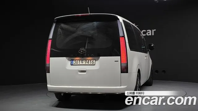 Hyundai Staria Staria 4WD Lounge 9 мест — Фото автомобиля 4