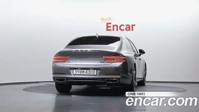 Genesis G80 Бензин 3.5 турбо AWD — Фото автомобиля 4